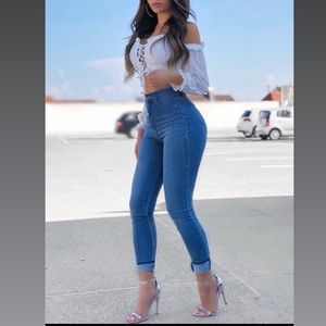 NWT Fashion Nova Jeans